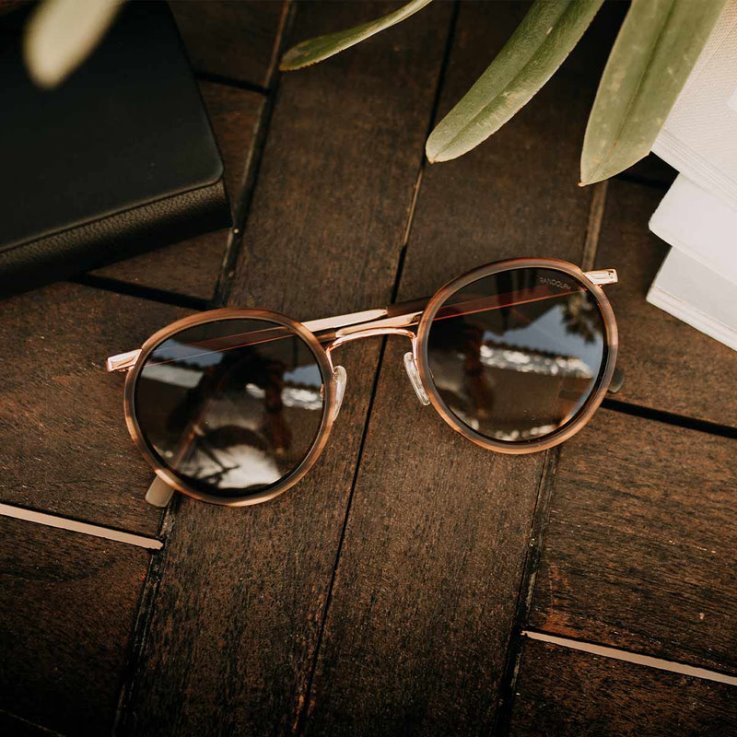 Randolph 22k Rose Gold & Dark Chocolate Tortoise Inlay & Cape Sand P3 Fusion 0V6P90 Non-Polarized Gradient Nylon Lens